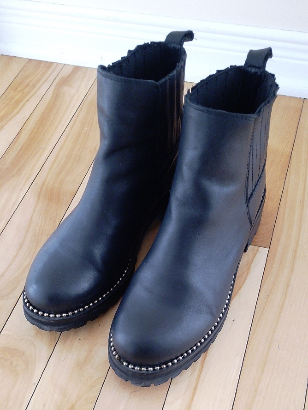 Steve Madden Gale Lug Sole Women Booties Black Size 7.5